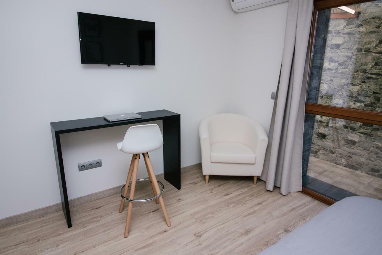 Infinium Zamora Suites Luaran gambar