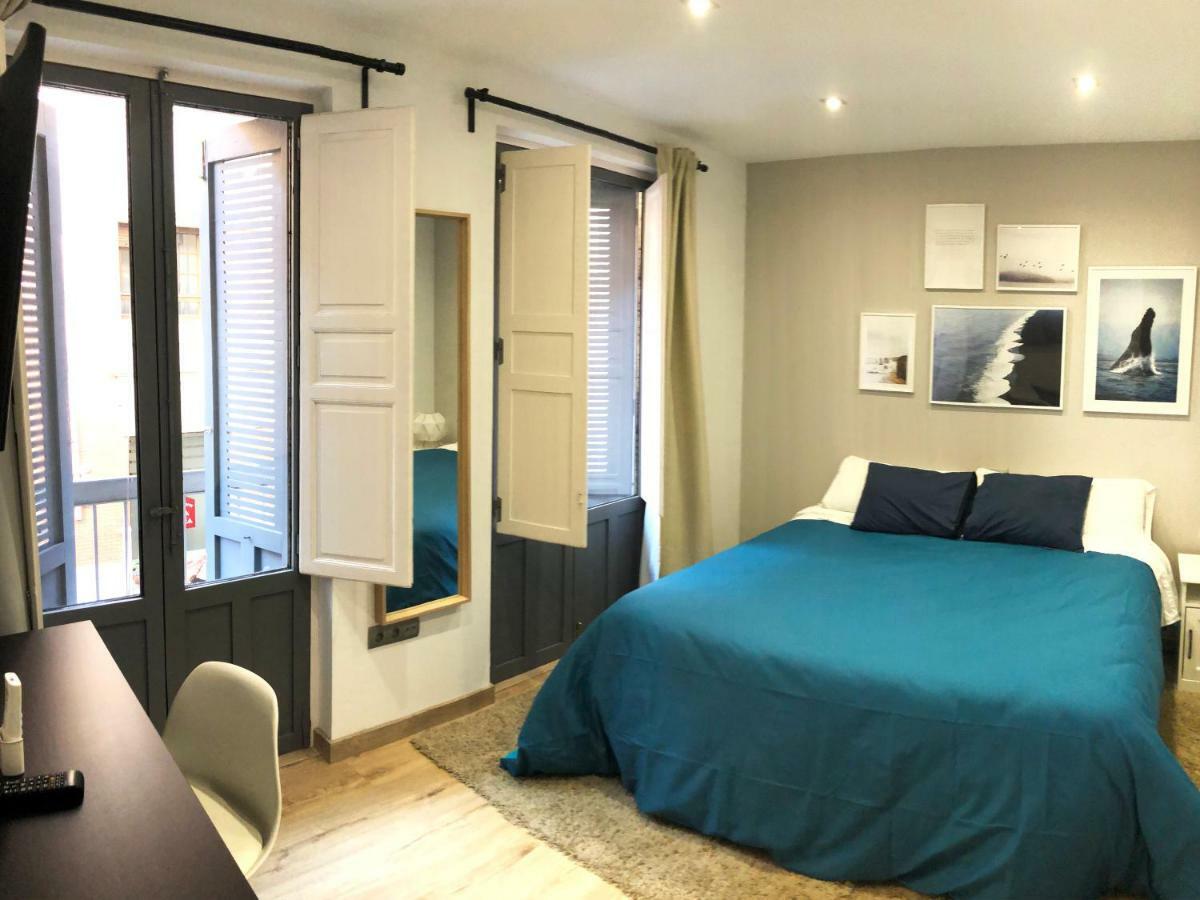 Infinium Zamora Suites Luaran gambar
